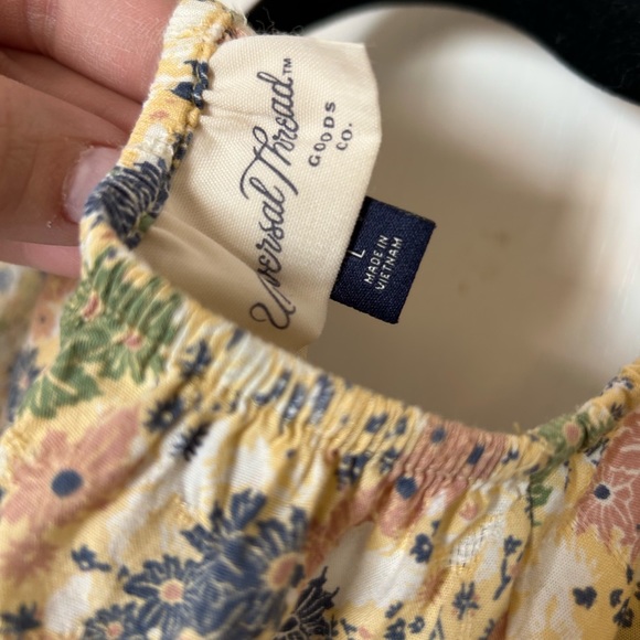 Mini flower dress plus size - Picture 3 of 3